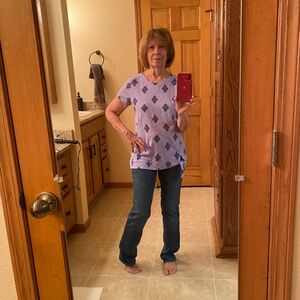 Bundle 10 (4-5$) items for 10$St. John's Bay purple Tie Front T-Shirt